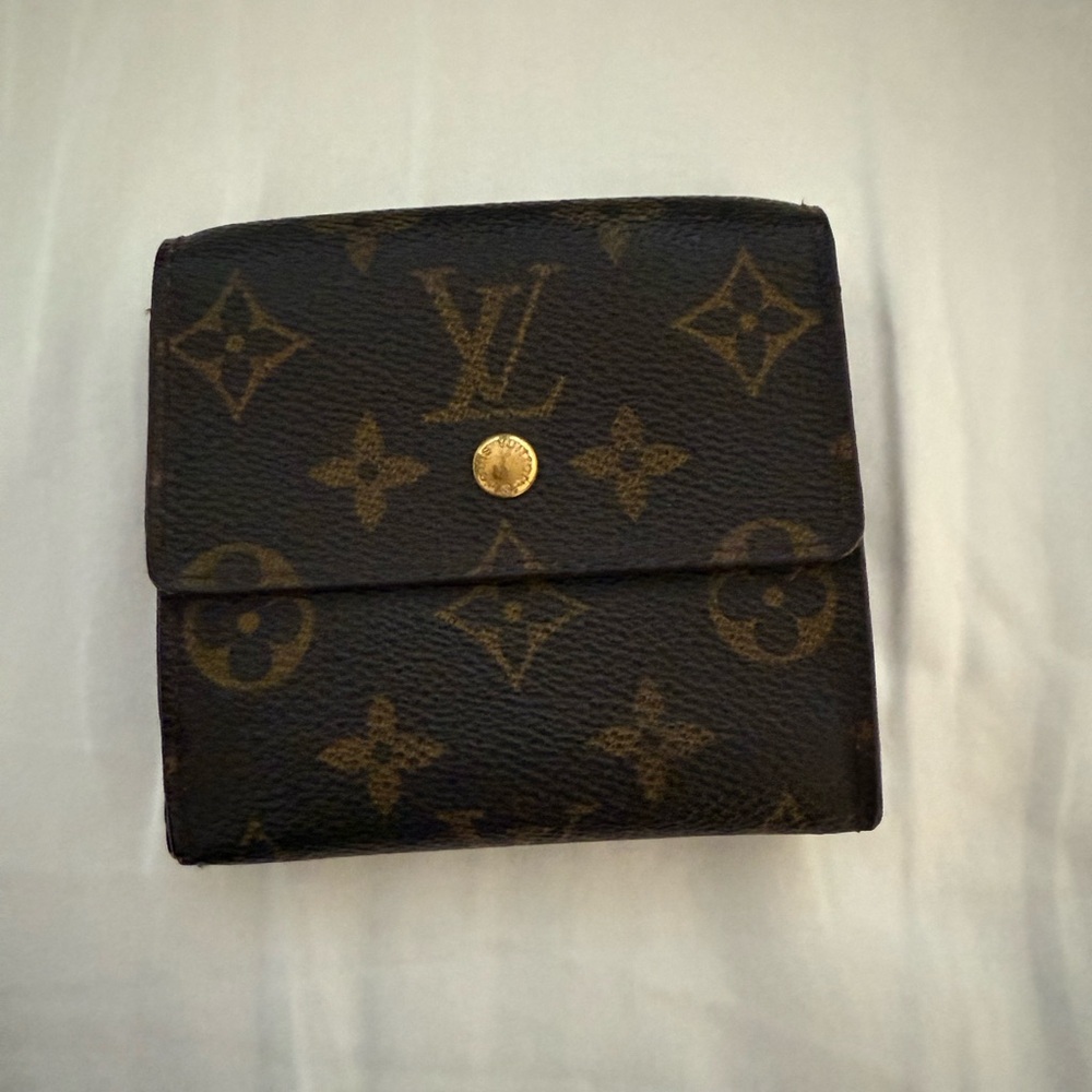 Authentic Louis Vuitton Monogram wallet - Picture 1 of 9